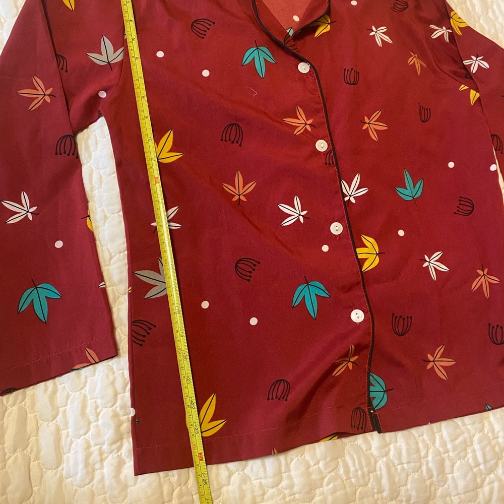 Pajamas set - Picture 2 of 11